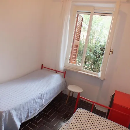 Montecristo 1 * 마리나디캄포